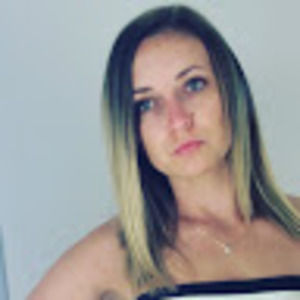 Meet your Posher, Agata